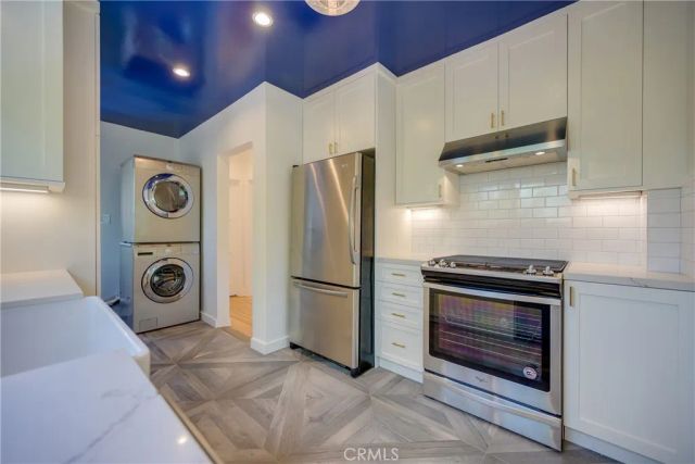 1040 Havenhurst Drive B, Los Angeles, CA 90046