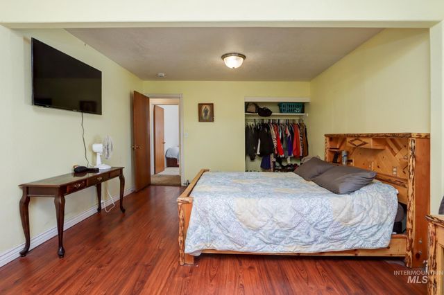 2021 Terrace Dr, Caldwell, ID 83605