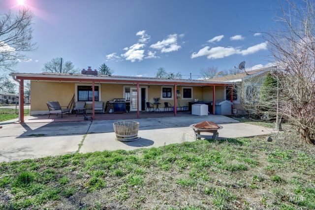 2021 Terrace Dr, Caldwell, ID 83605