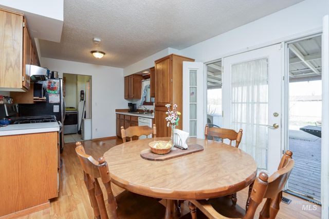 2021 Terrace Dr, Caldwell, ID 83605