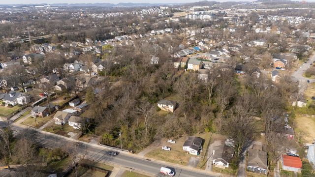 911 Douglas Ave, Nashville, TN 37206