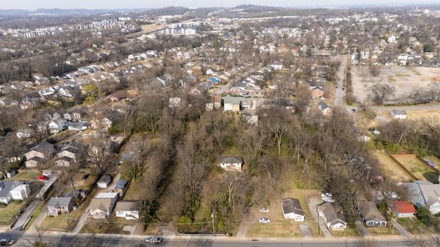 911 Douglas Ave, Nashville, TN 37206