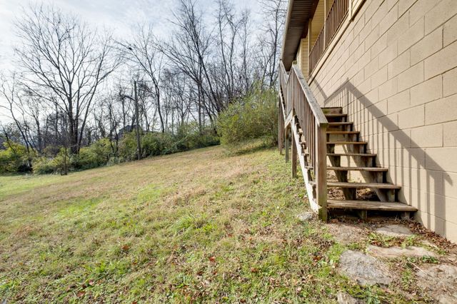 911 Douglas Ave, Nashville, TN 37206