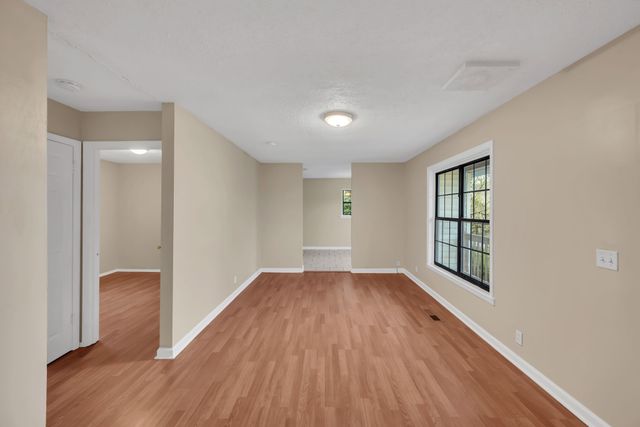 911 Douglas Ave, Nashville, TN 37206