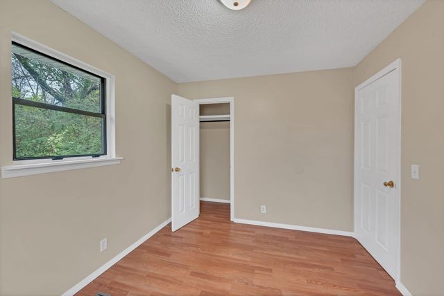 911 Douglas Ave, Nashville, TN 37206