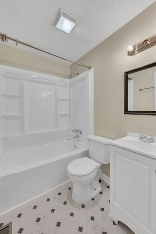 911 Douglas Ave, Nashville, TN 37206