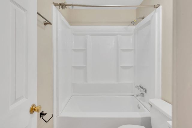 911 Douglas Ave, Nashville, TN 37206