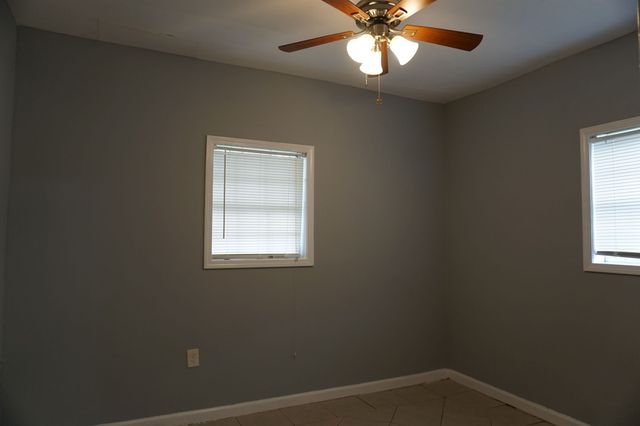 504 Pinecrest Drive, Riverdale, GA 30274