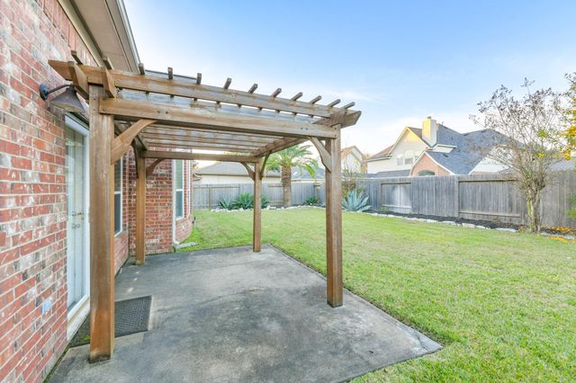 13814 Swan Hollow Lane, Houston, TX 77041