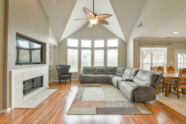 13814 Swan Hollow Lane, Houston, TX 77041