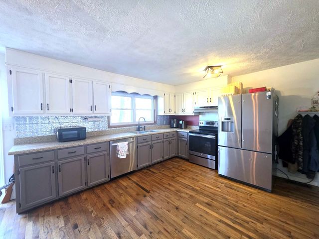 135 Campbellsville Pike, Ethridge, TN 38456