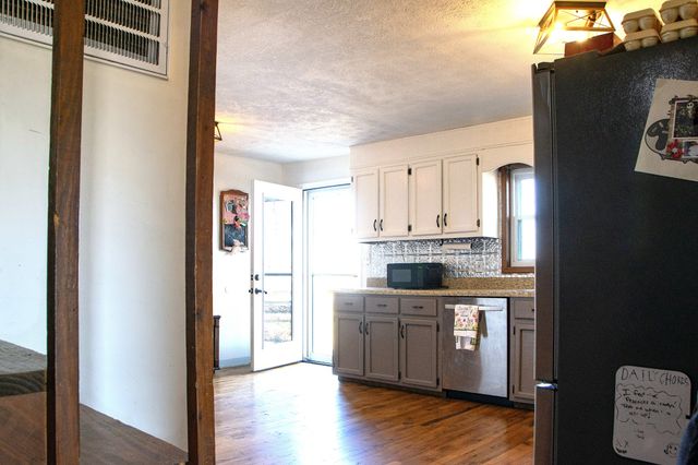 135 Campbellsville Pike, Ethridge, TN 38456