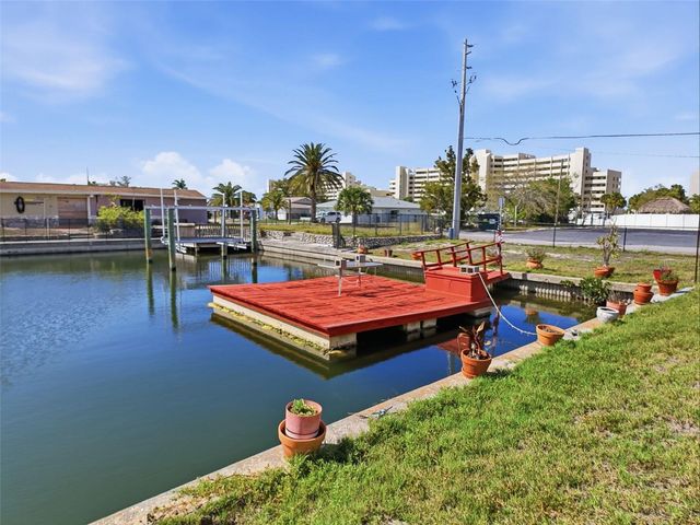 13701 VERONICA DRIVE, Hudson, FL 34667