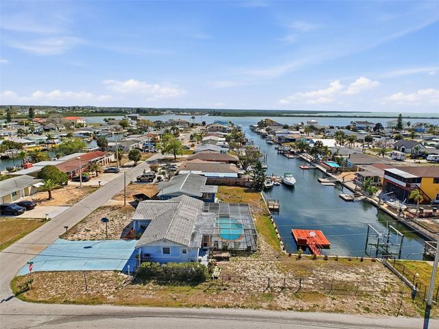 13701 VERONICA DRIVE, Hudson, FL 34667