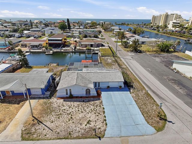 13701 VERONICA DRIVE, Hudson, FL 34667