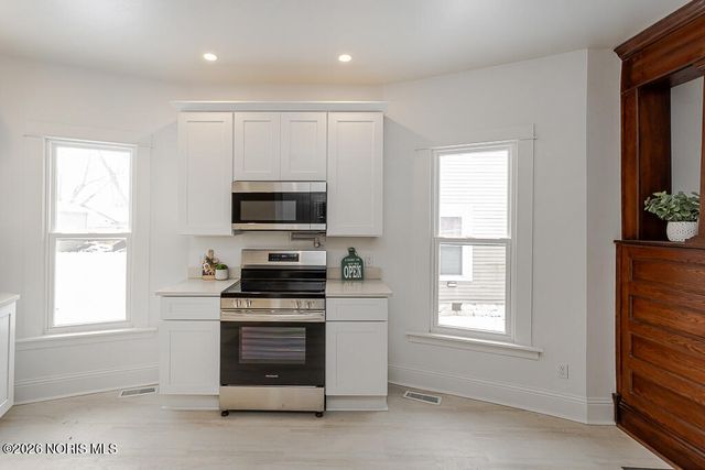 308 Monroe Street, Delta, OH 43515