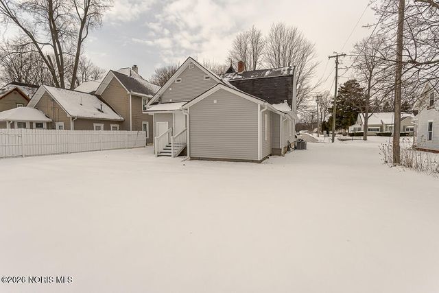 308 Monroe Street, Delta, OH 43515