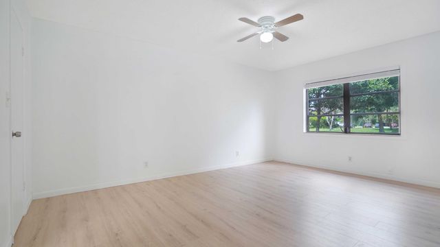 3105 Oakland Shores Drive J106, Oakland Park, FL 33309