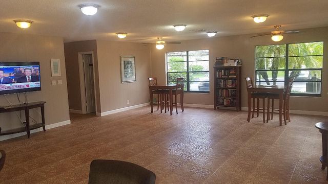 3105 Oakland Shores Drive J106, Oakland Park, FL 33309