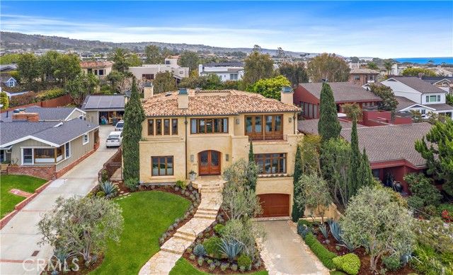 206 Driftwood Road, Corona Del Mar (newport Beach), CA 92625