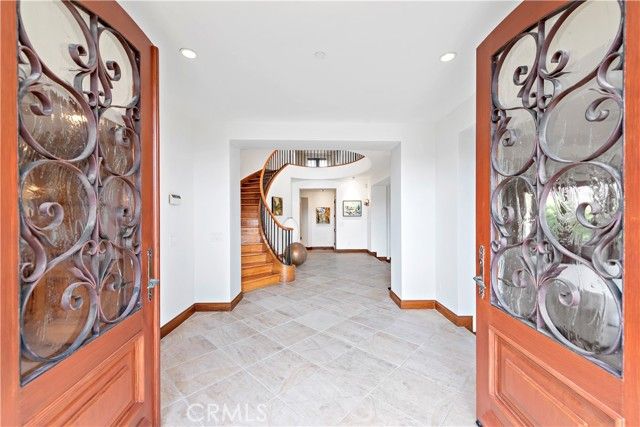 206 Driftwood Road, Corona Del Mar (newport Beach), CA 92625