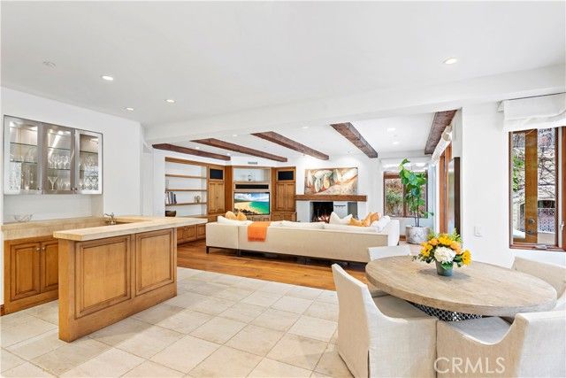 206 Driftwood Road, Corona Del Mar (newport Beach), CA 92625