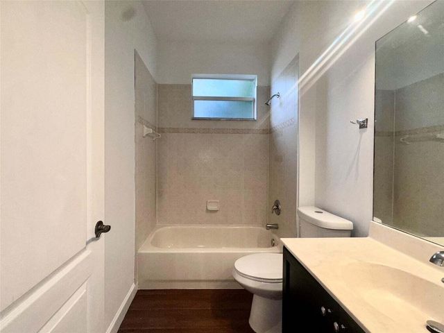 10931 SW Dunhill Court SW, Port St. Lucie, FL 34987