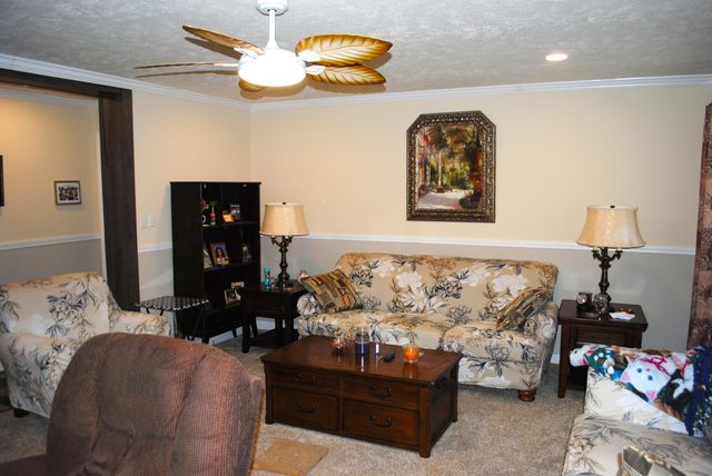 359 Pin Oak Hill Road, Stanford, KY 40484