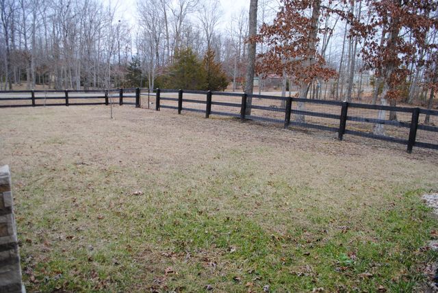 359 Pin Oak Hill Road, Stanford, KY 40484