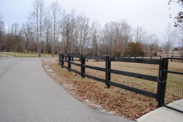 359 Pin Oak Hill Road, Stanford, KY 40484