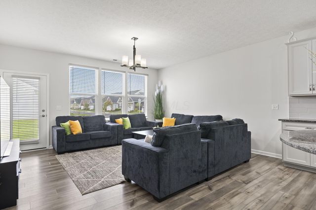 3254 Sinatra Way, Powell, OH 43065