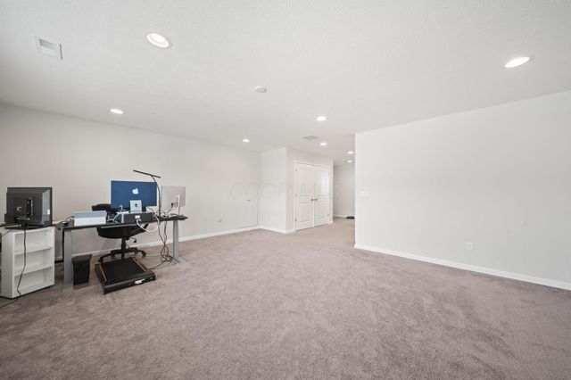 3254 Sinatra Way, Powell, OH 43065