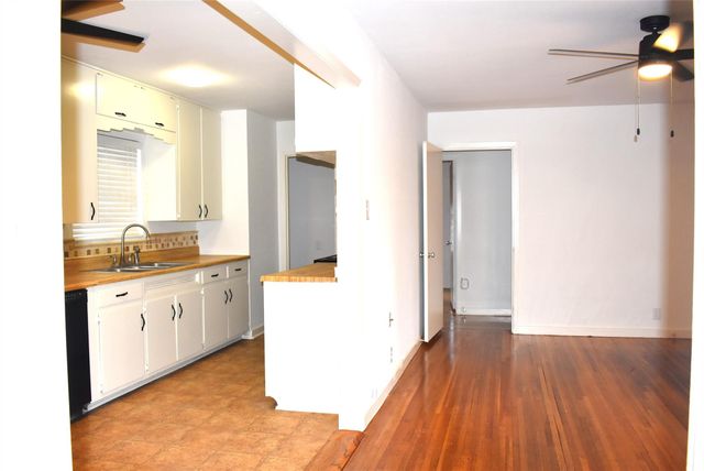 1006 Mac Drive, Sweeny, TX 77480