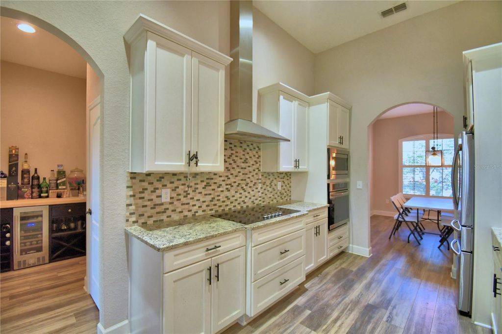 Image 12 of property listing at 6408 EVERGREEN PARK DRIVE, Lakeland, FL 33813