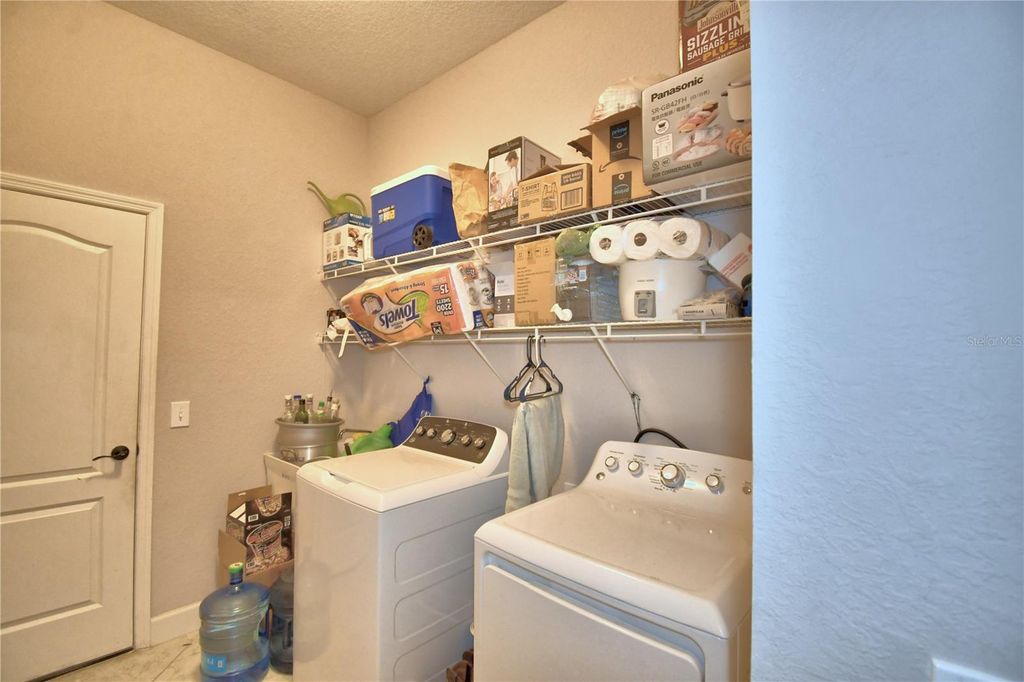 Image 22 of property listing at 6408 EVERGREEN PARK DRIVE, Lakeland, FL 33813