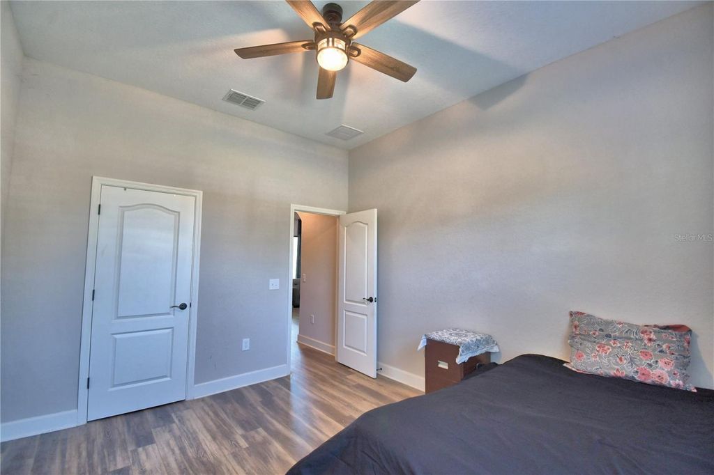 Image 42 of property listing at 6408 EVERGREEN PARK DRIVE, Lakeland, FL 33813