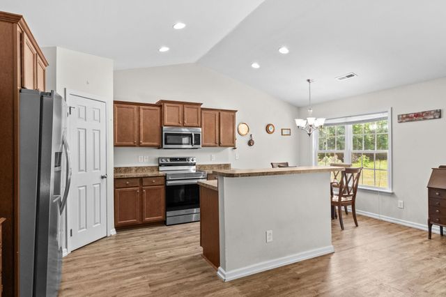 1229 Augustus Dr., Conway, SC 29527