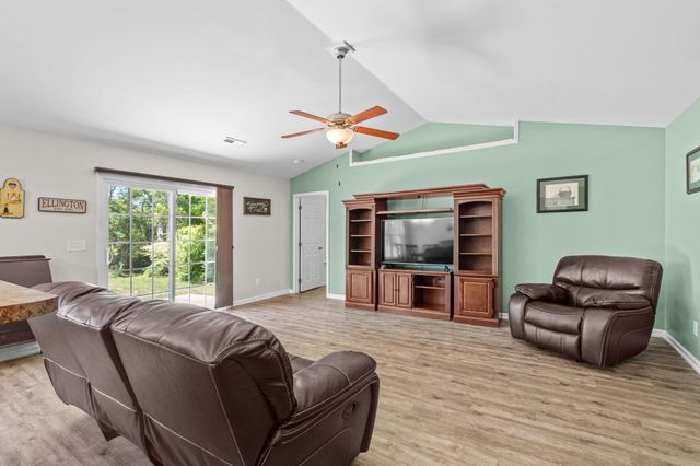 1229 Augustus Dr., Conway, SC 29527