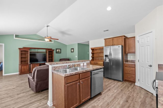 1229 Augustus Dr., Conway, SC 29527