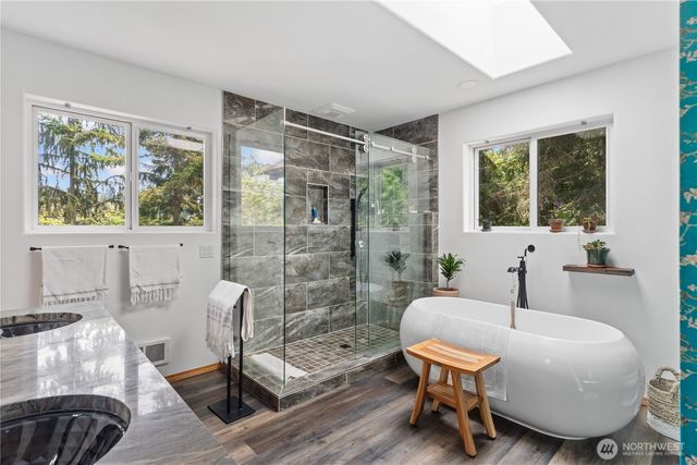 34 Dunbar Court, Port Ludlow, WA 98365