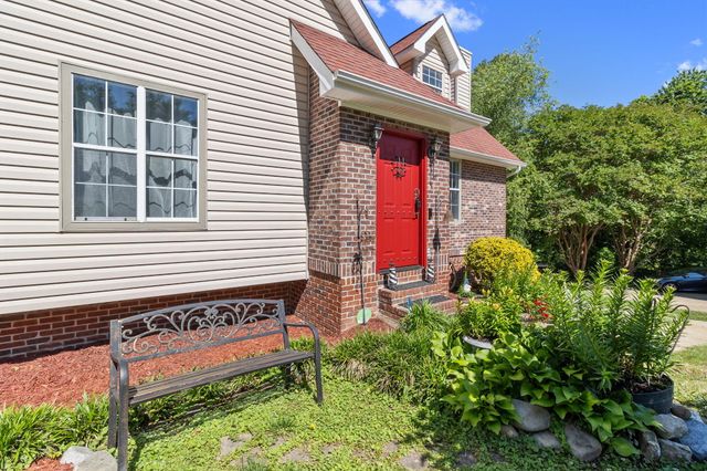 6233 Hunter Valley Road, Ooltewah, TN 37363