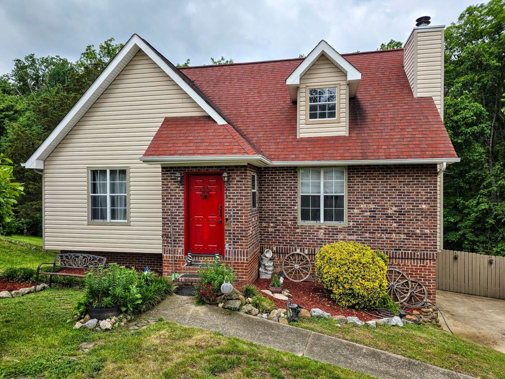 6233 Hunter Valley Road, Ooltewah, TN 37363