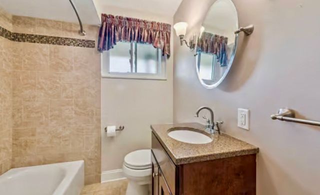 217 Duquesne Ave, Cheswick, PA 15024