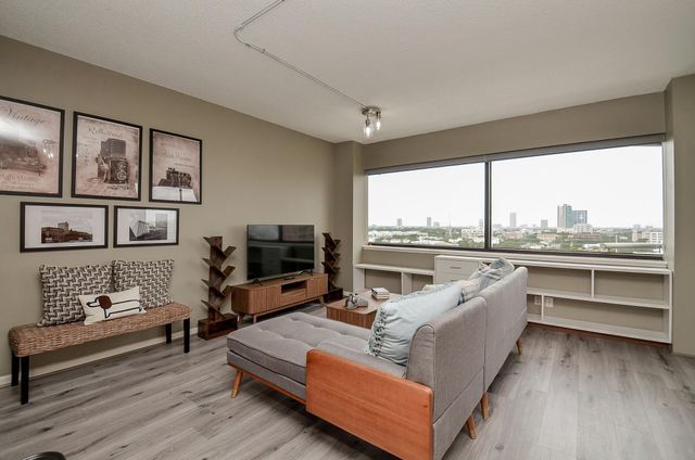 5000 Montrose Boulevard 12B, Houston, TX 77006