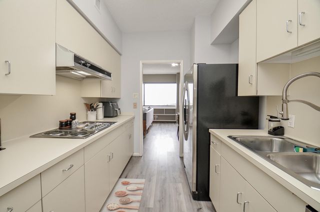 5000 Montrose Boulevard 12B, Houston, TX 77006