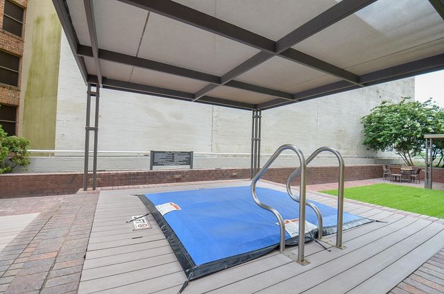 5000 Montrose Boulevard 12B, Houston, TX 77006
