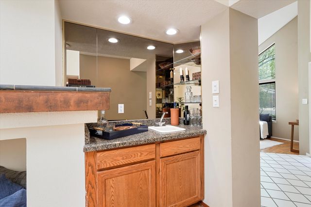 8501 Canyon Run Road NE, Albuquerque, NM 87111