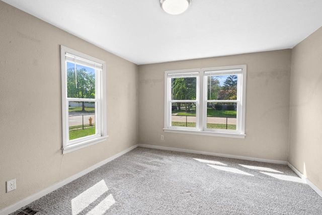 289 17TH STREET, Fond Du Lac, WI 54935