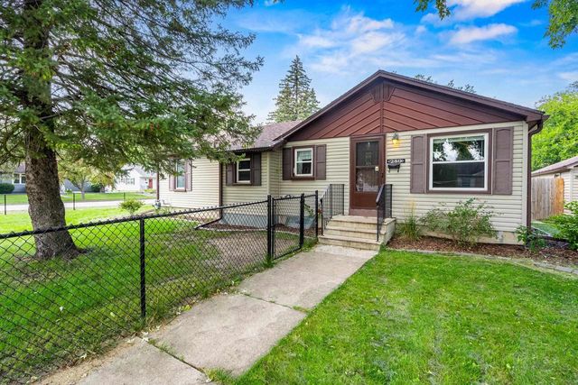 289 17TH STREET, Fond Du Lac, WI 54935