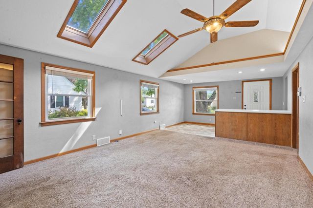 289 17TH STREET, Fond Du Lac, WI 54935
